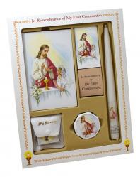  FIRST MASS BOOK (CATHEDRAL) (DELUXE SET): AN EASY WAY OR PARTICIPATING AT MASS FOR BOYS AND GIRLS 